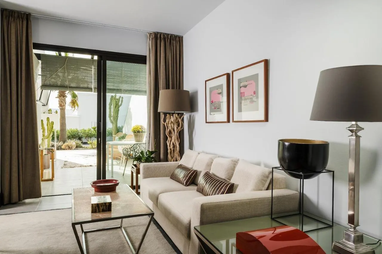Bed & Breakfast 5 Suites Lanzarote Mácher