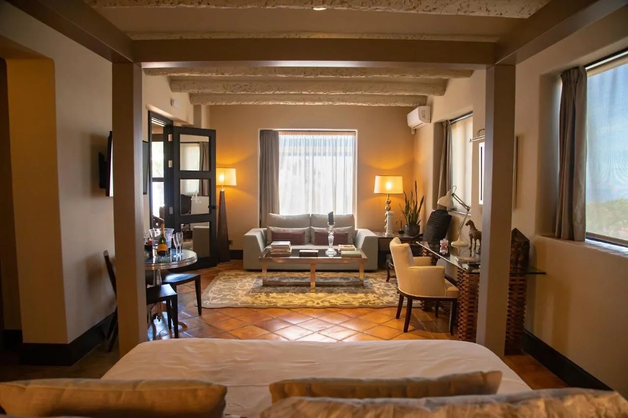 Bed & Breakfast 5 Suites Lanzarote Mácher
