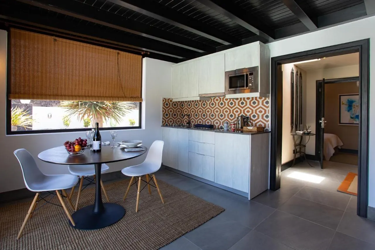 Bed & Breakfast 5 Suites Lanzarote Mácher Spanien